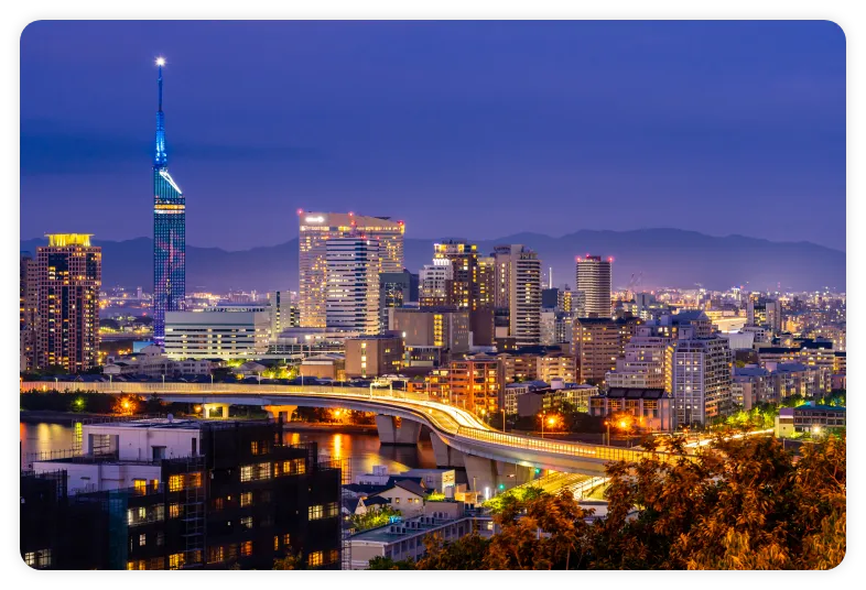 Enjoy Both the Resort and City Life